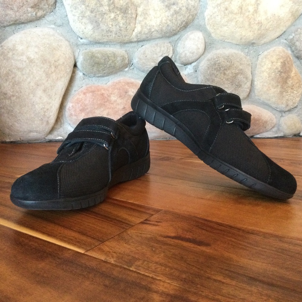 ✔️ Munro American Sport Shoe Ladies Size 7.5 N